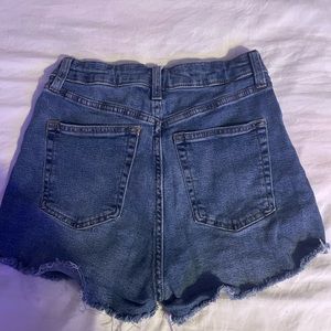 Wild Fable size 4 jean shorts